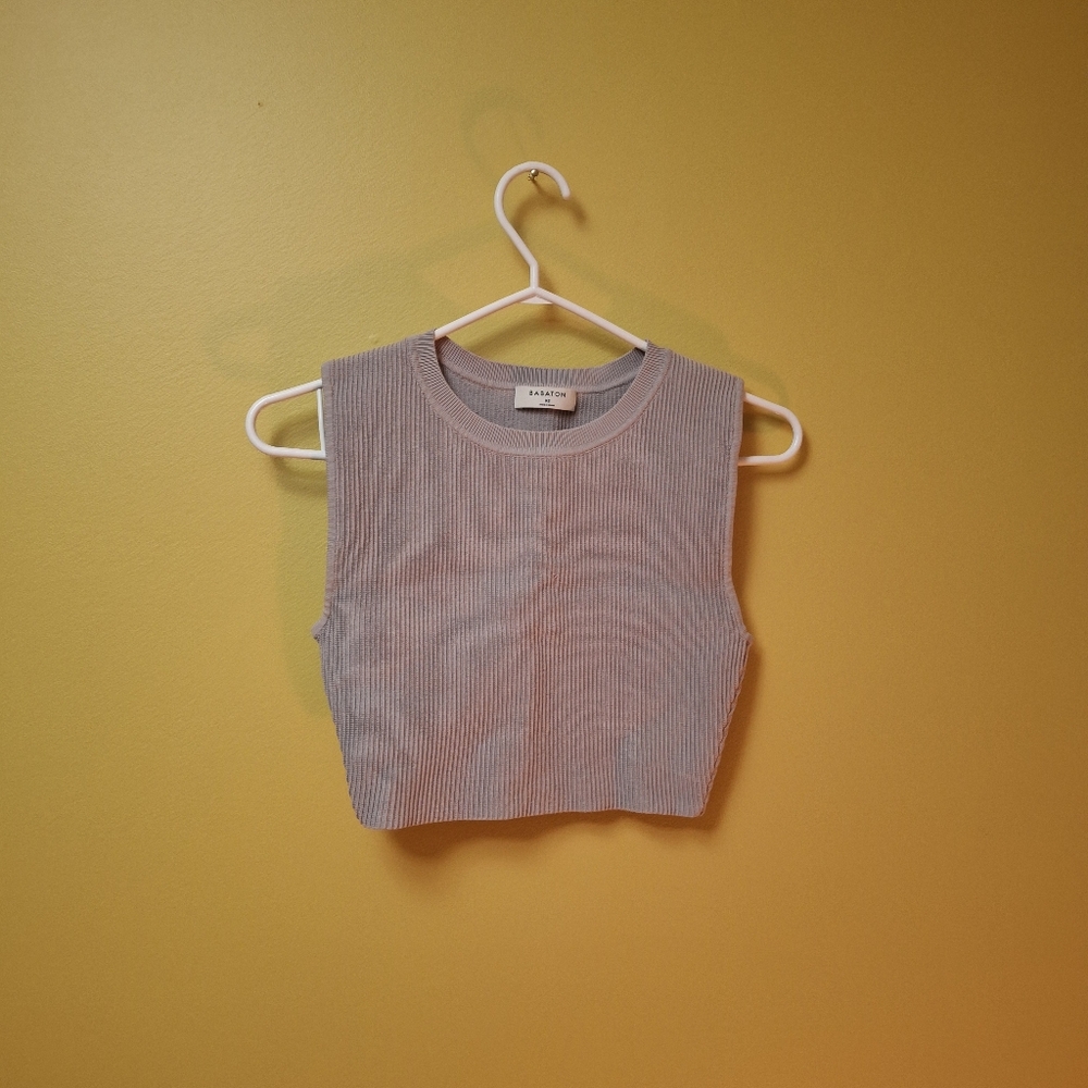 Babaton Aritzia Sculpt Knit Cropped Tank